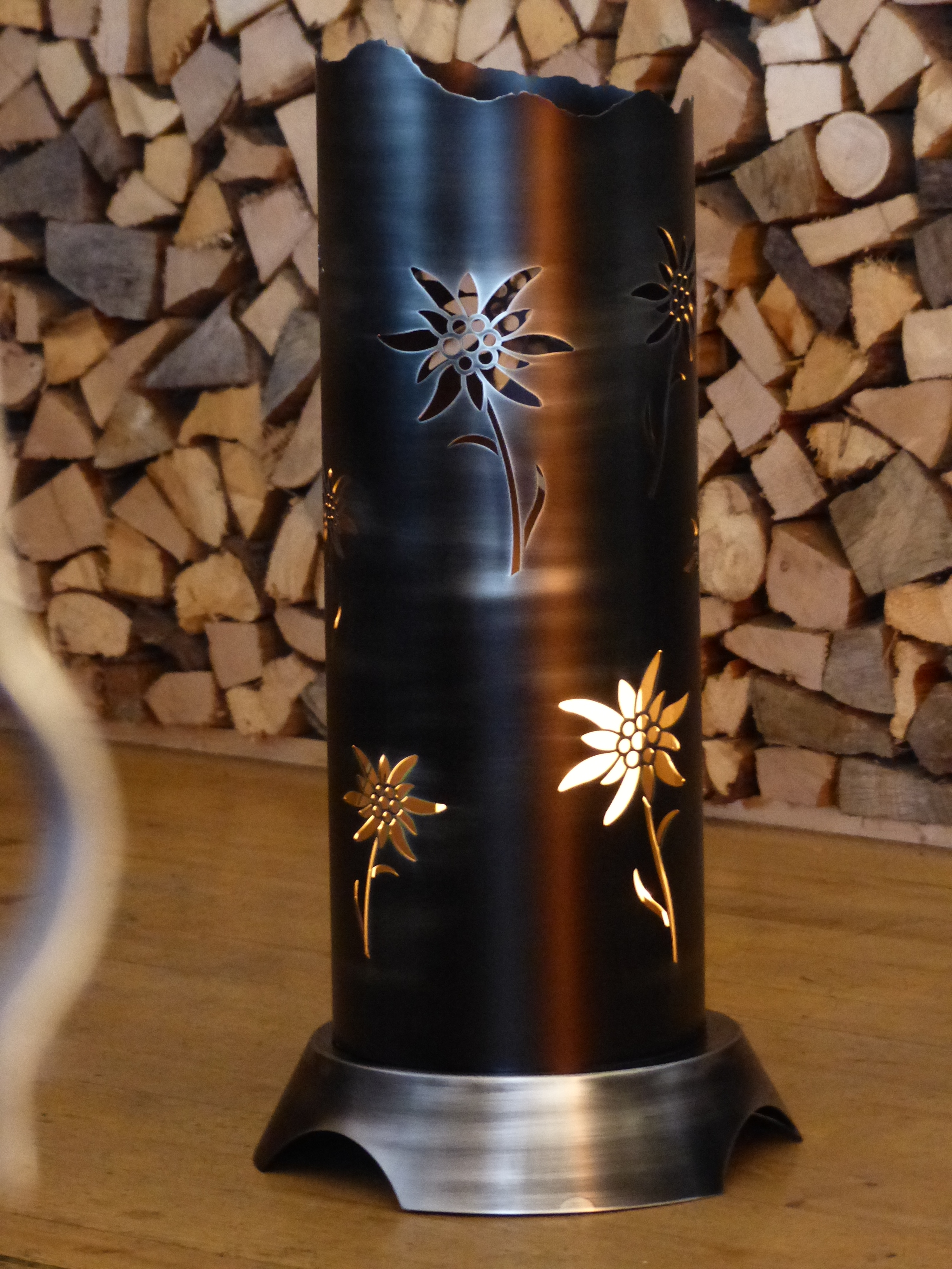 Feuersaeule-Edelweiss-antik